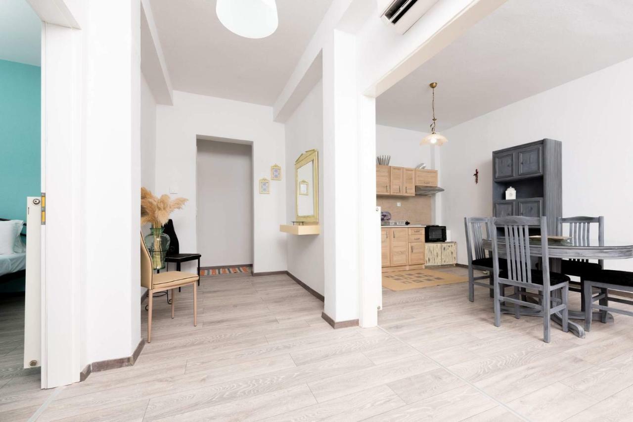 Anastasia'S Apartment Ліменас Екстер'єр фото